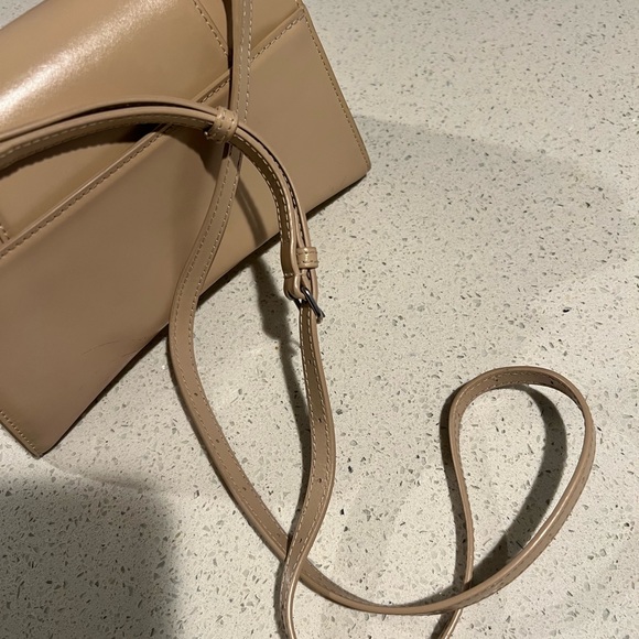 Beige Small Hourglass Balenciaga Bag - Picture 12 of 16